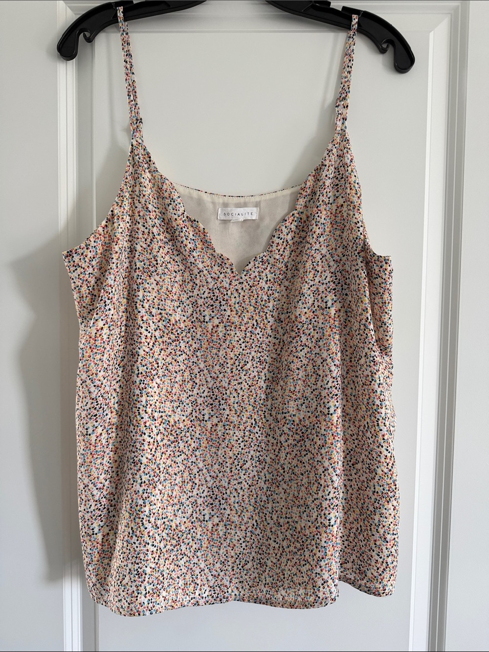 Socialite Cream Multicolor Ditsy Scalloped V-Neck Cami